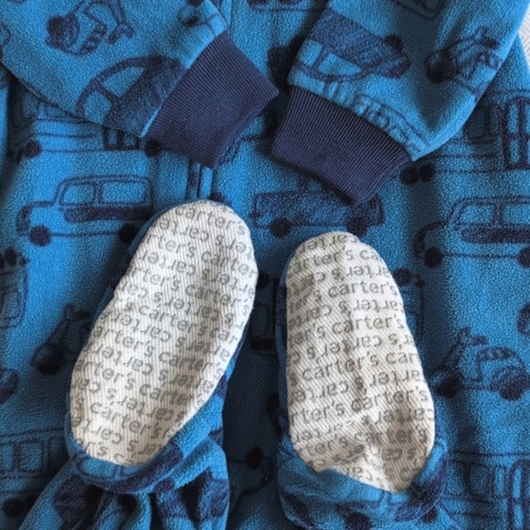carter's 2-pack fleece zipper footie sleeper pajamas bundle 9 months baby boy - Picture 4 of 6